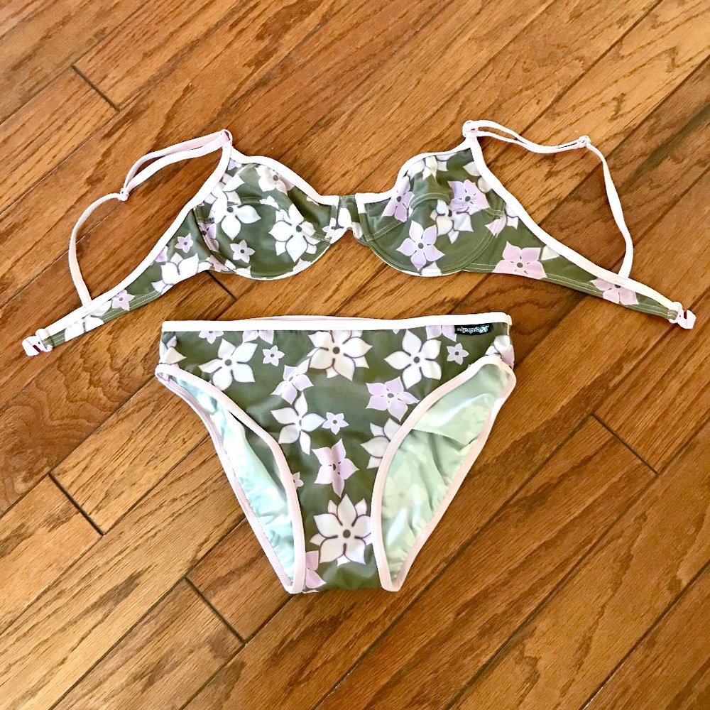 Olympia Floral Bikini Set – Gray & Light Pink – US Size 10 / 34A (EU 38B)
